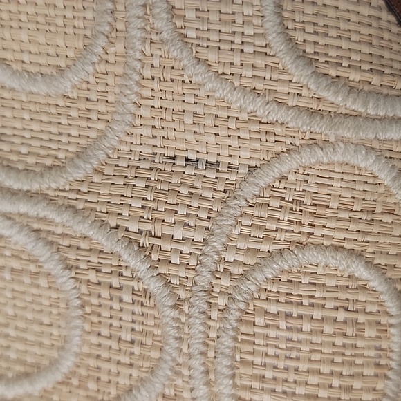COACH Signature \